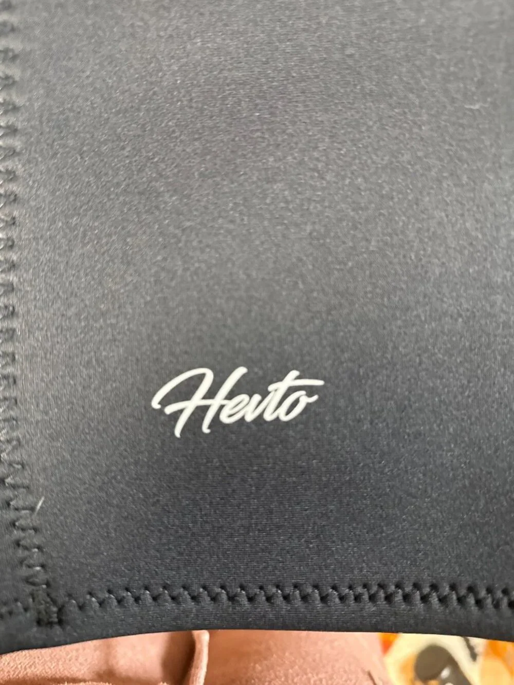 Hevto front zipper